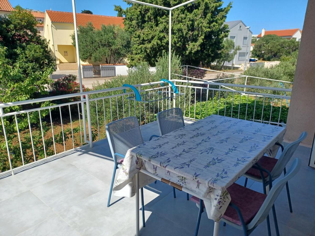 Apartmani Ramesa Murter Exterior foto