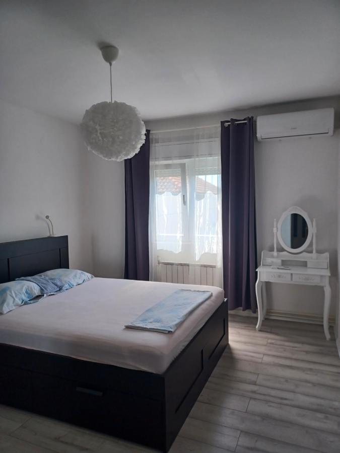 Apartmani Ramesa Murter Exterior foto